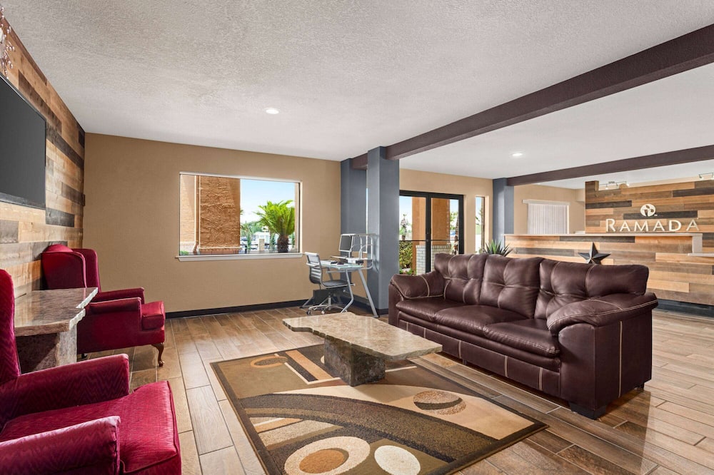 Ramada by Wyndham San Antonio Near SeaWorld/Lackland AFB