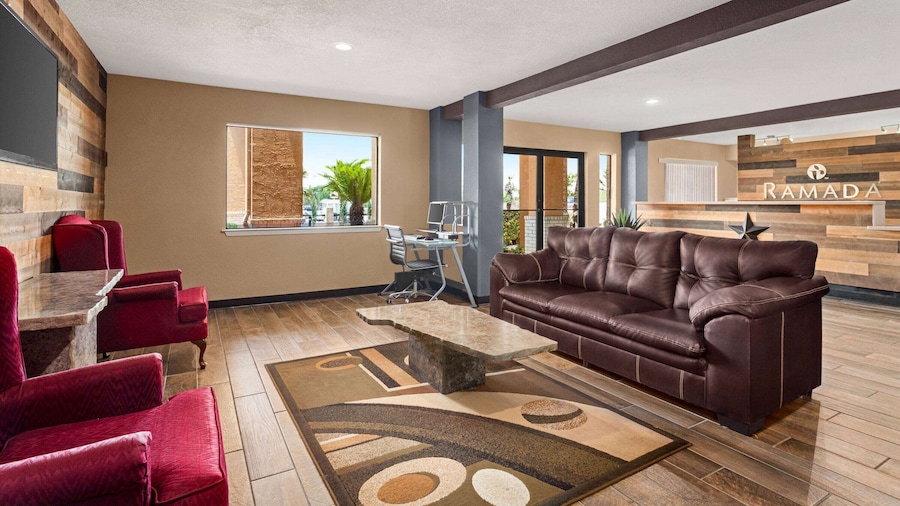 Ramada by Wyndham San Antonio Near SeaWorld/Lackland AFB