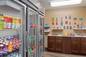 Food and drink -  Ramada by Wyndham San Antonio Near SeaWorld/Lackland AFB (San Antonio)