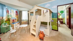 Children's theme room