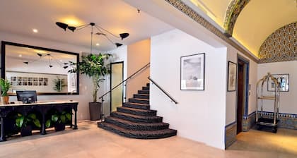 Hotel St. Michel