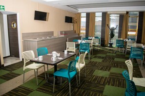 Daily cooked-to-order breakfast for a fee - Hotel del Angel Reforma (Mexico City)