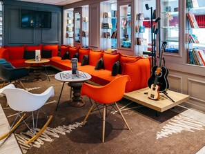 Bar (in der Unterkunft)