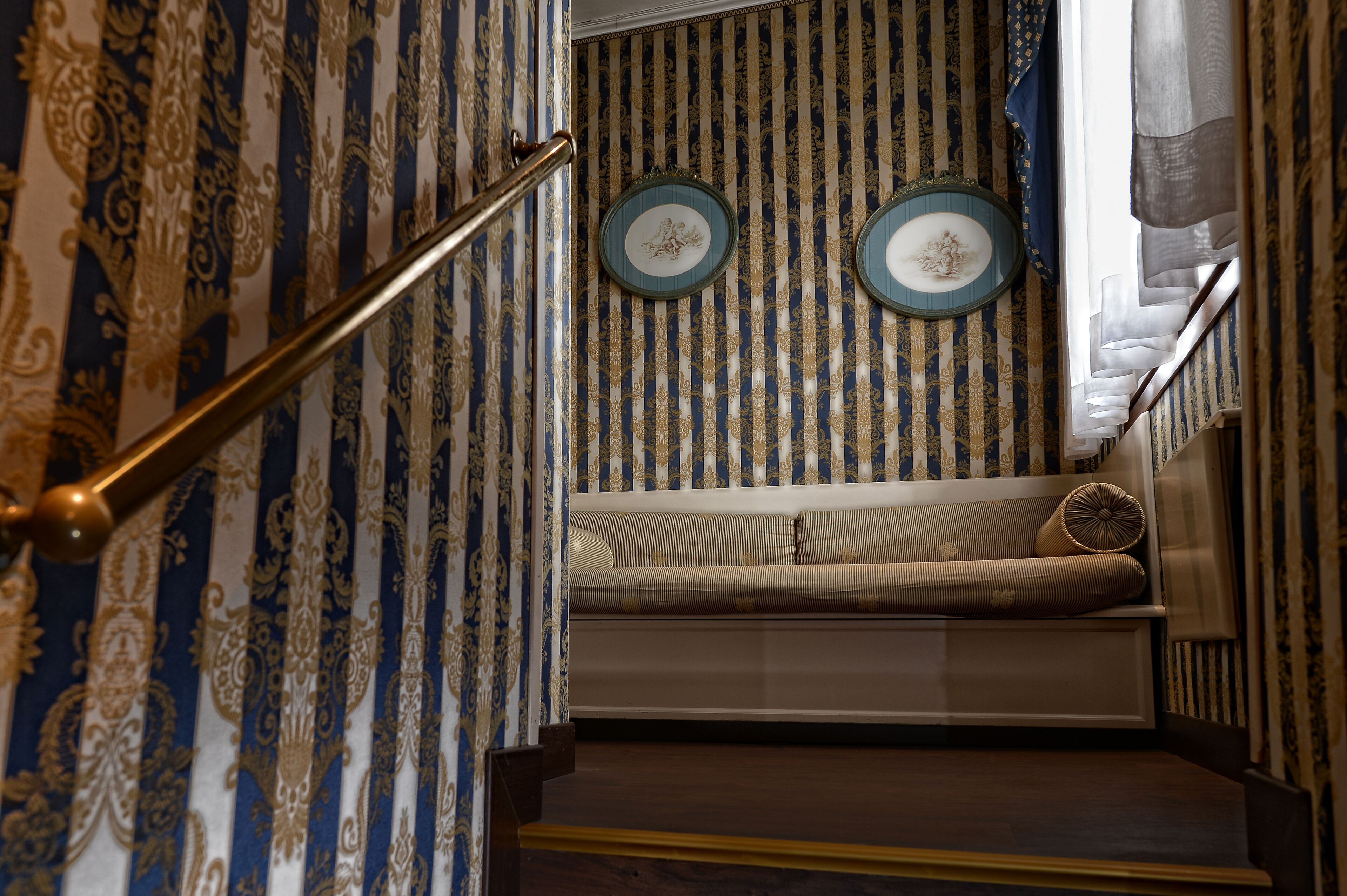 junior suite (saint mark view) | minibar, in-room safe, individually decorated, individually furnished