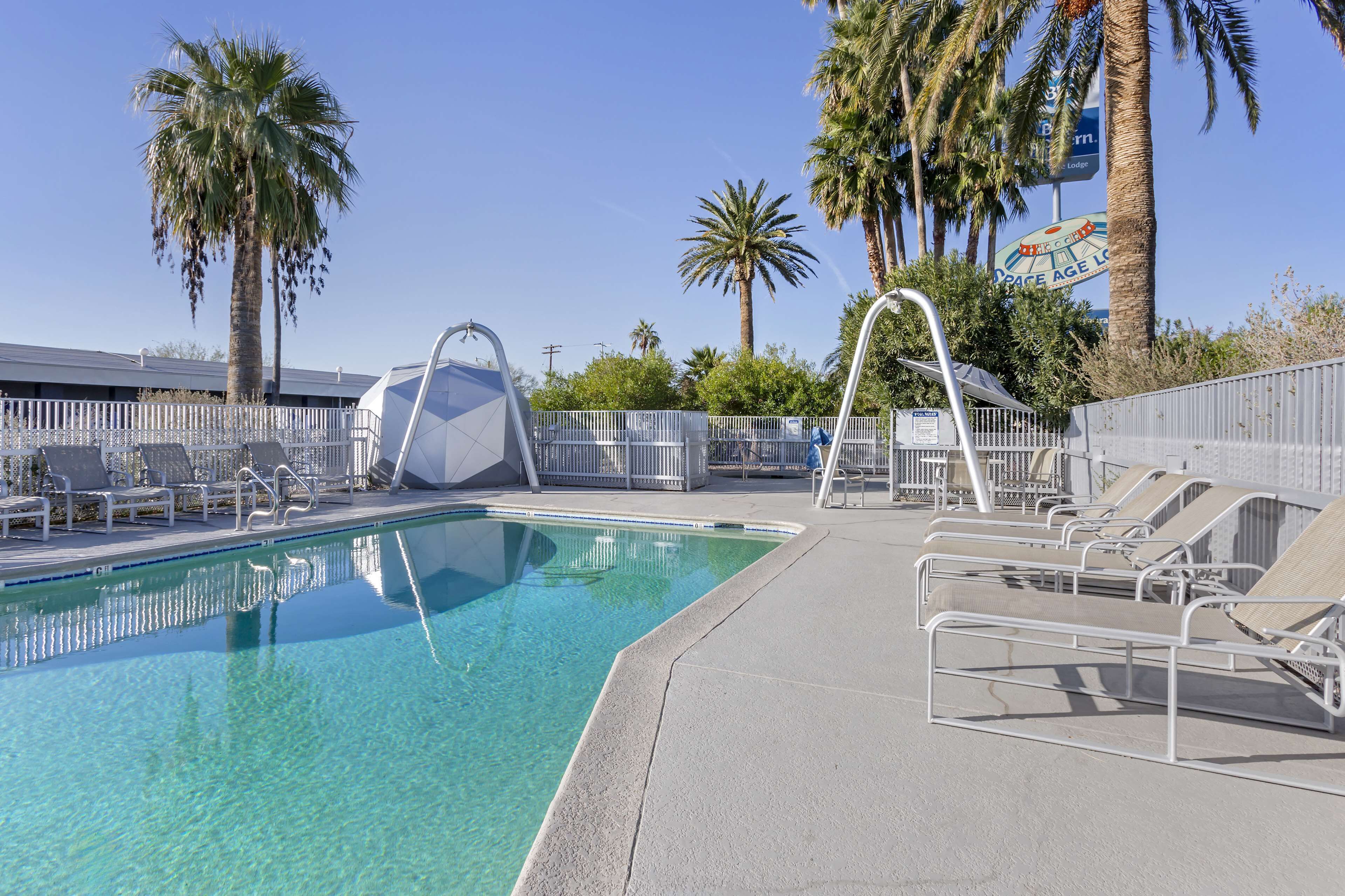outdoor pool, pool loungers