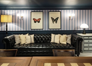 Meeting space at Palihouse West Hollywood