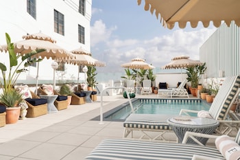 Outdoor pool, open 7 AM to 6:00 PM, free cabanas at Palihouse West Hollywood at Beverly Hills