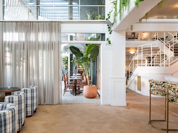 Mediterranean cuisine at Palihouse West Hollywood
