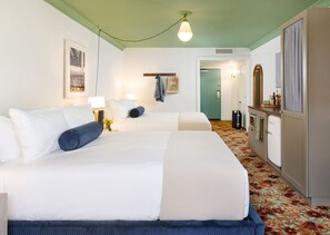 1 bedroom, Egyptian cotton sheets, premium bedding, pillowtop beds