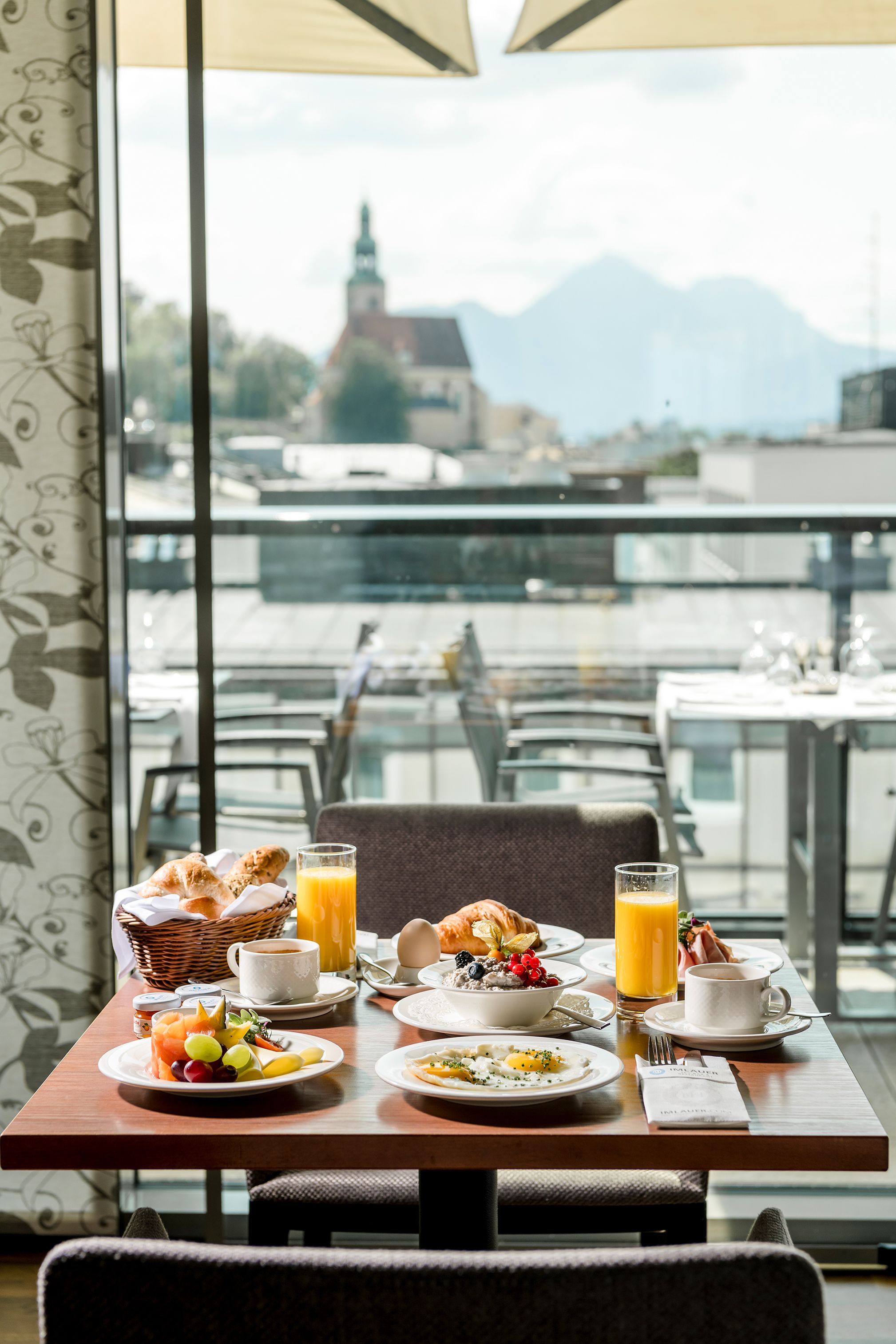 Daily buffet breakfast (EUR 35 per person)