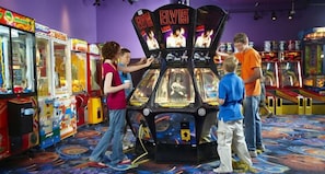 Arcade - Soaring Eagle Waterpark and Hotel (Mount Pleasant)