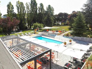 Seasonal outdoor pool