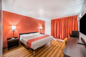 Desk, free WiFi, bed sheets