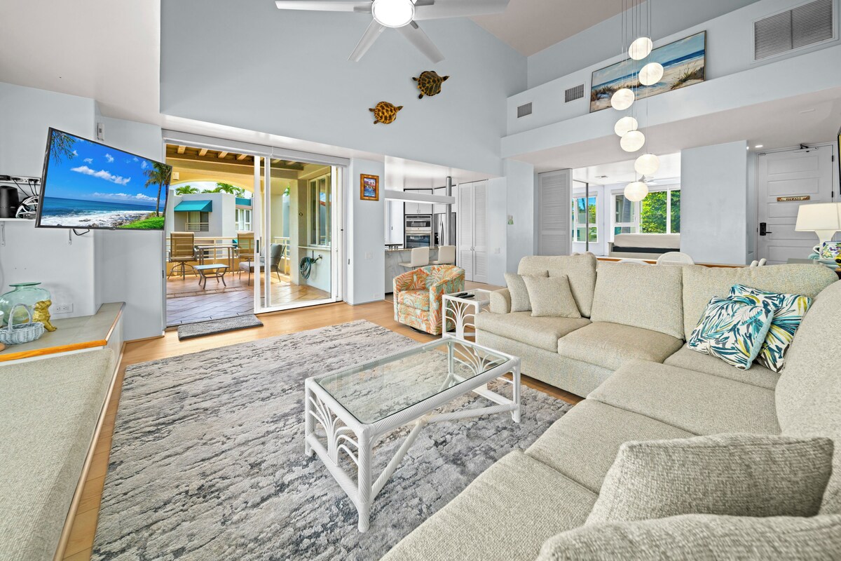 Deluxe Villa, 2 Bedrooms (404 Garden, 2 bathroom) | In-room safe, blackout drapes, iron/ironing board, WiFi (free)