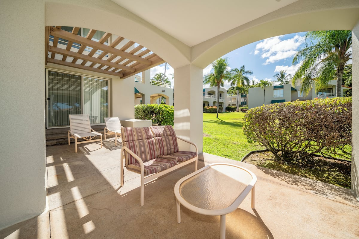 Villa, 2 soverom, hageutsikt (2 Bath) | Terrasse/patio