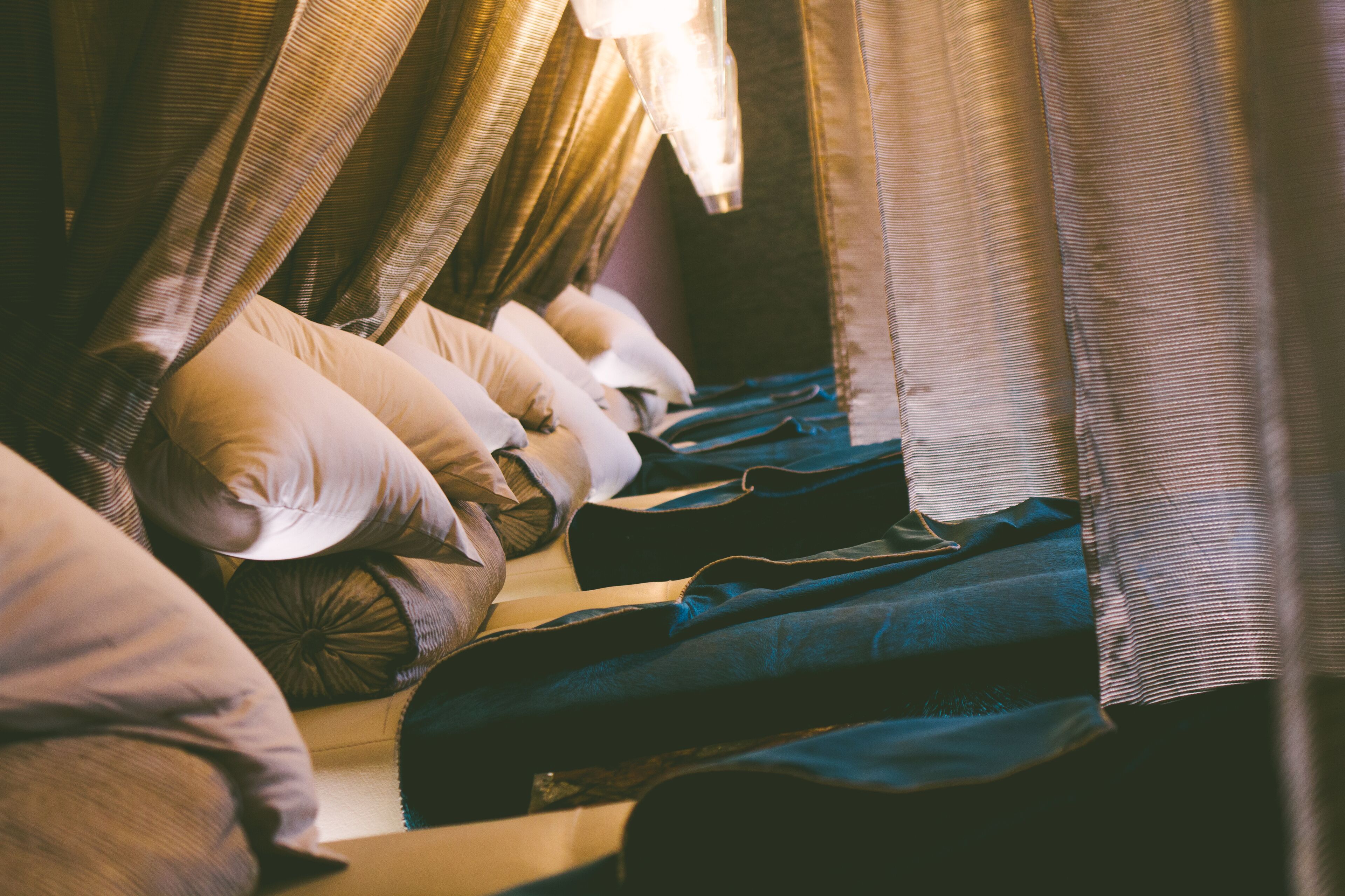 couples treatment room(s), sauna, hot tub, steam room, body treatments