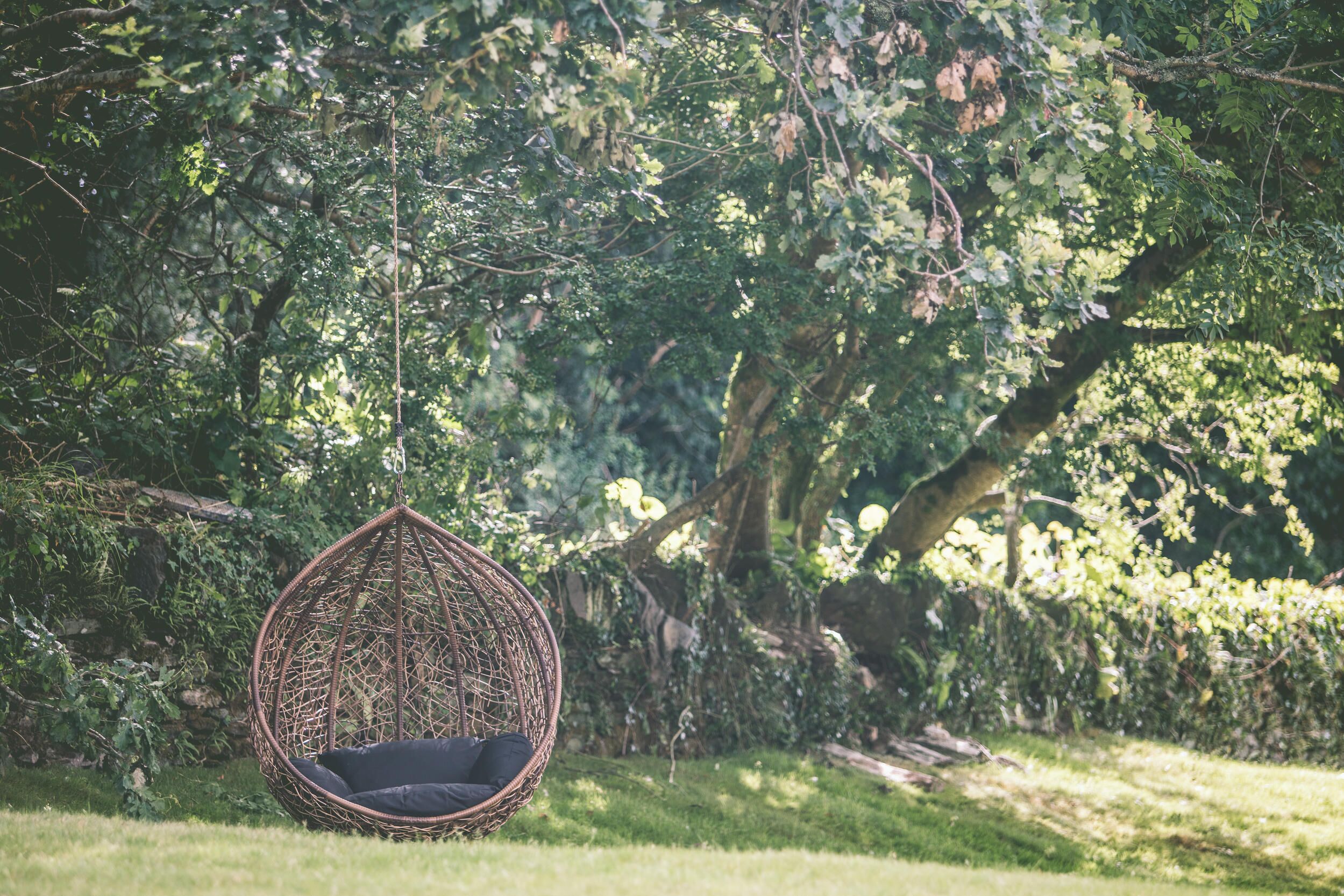 couples treatment room(s), sauna, hot tub, steam room, body treatments