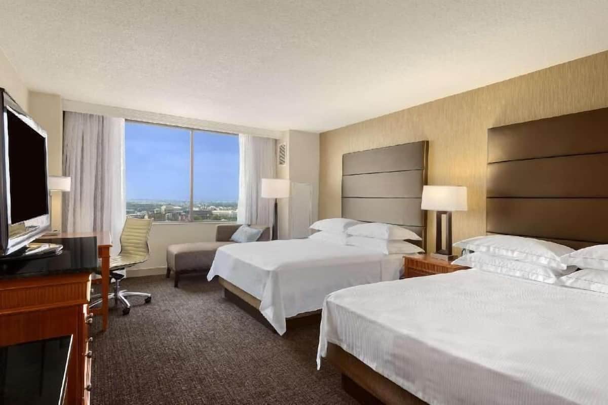 Premium bedding, pillowtop beds, in-room safe, desk