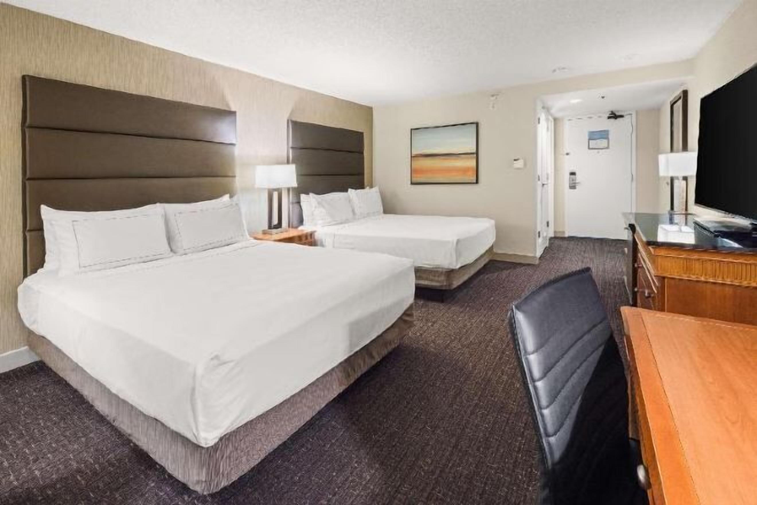 Premium bedding, pillowtop beds, in-room safe, desk