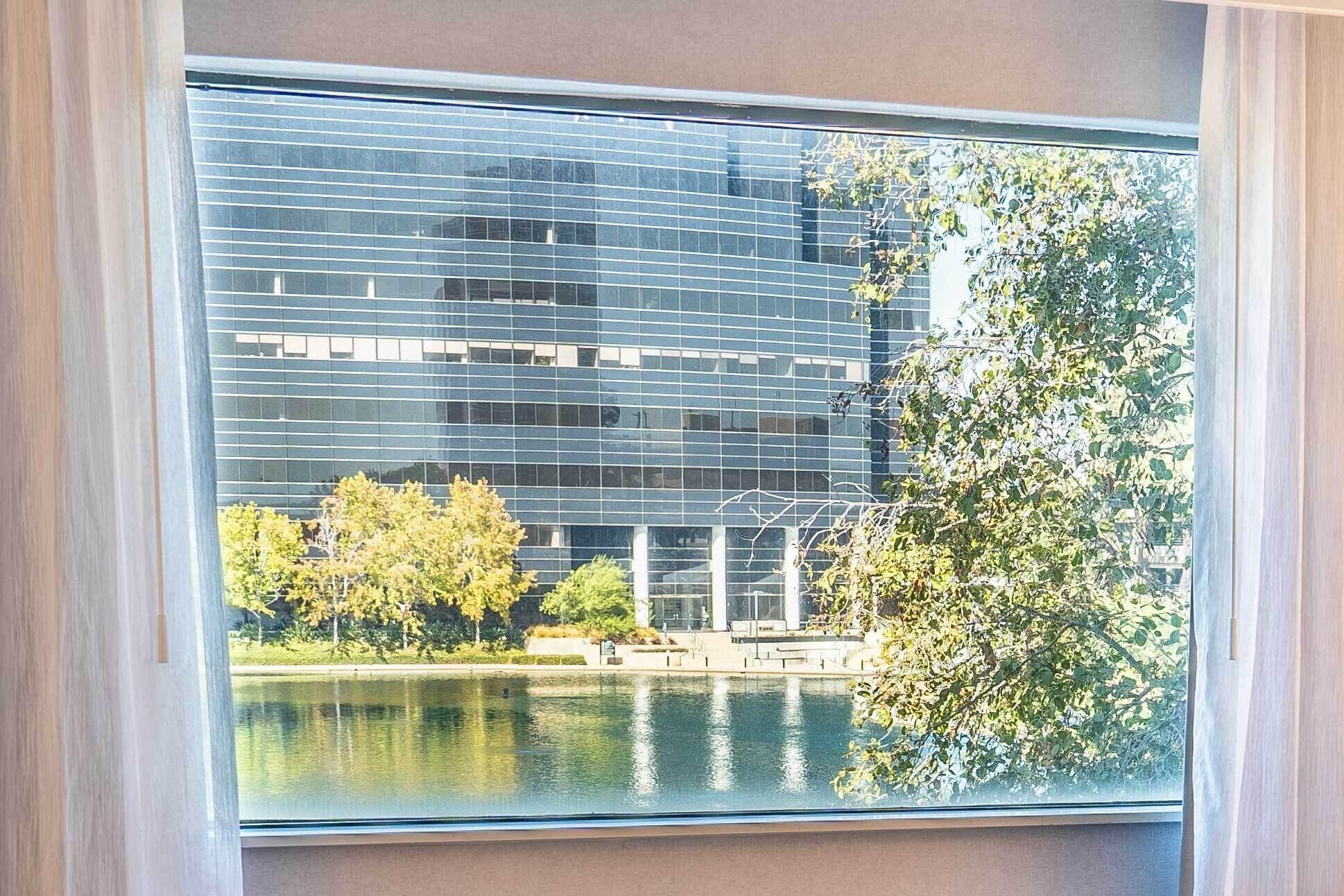 Photo - DoubleTree by Hilton Orange County Airport