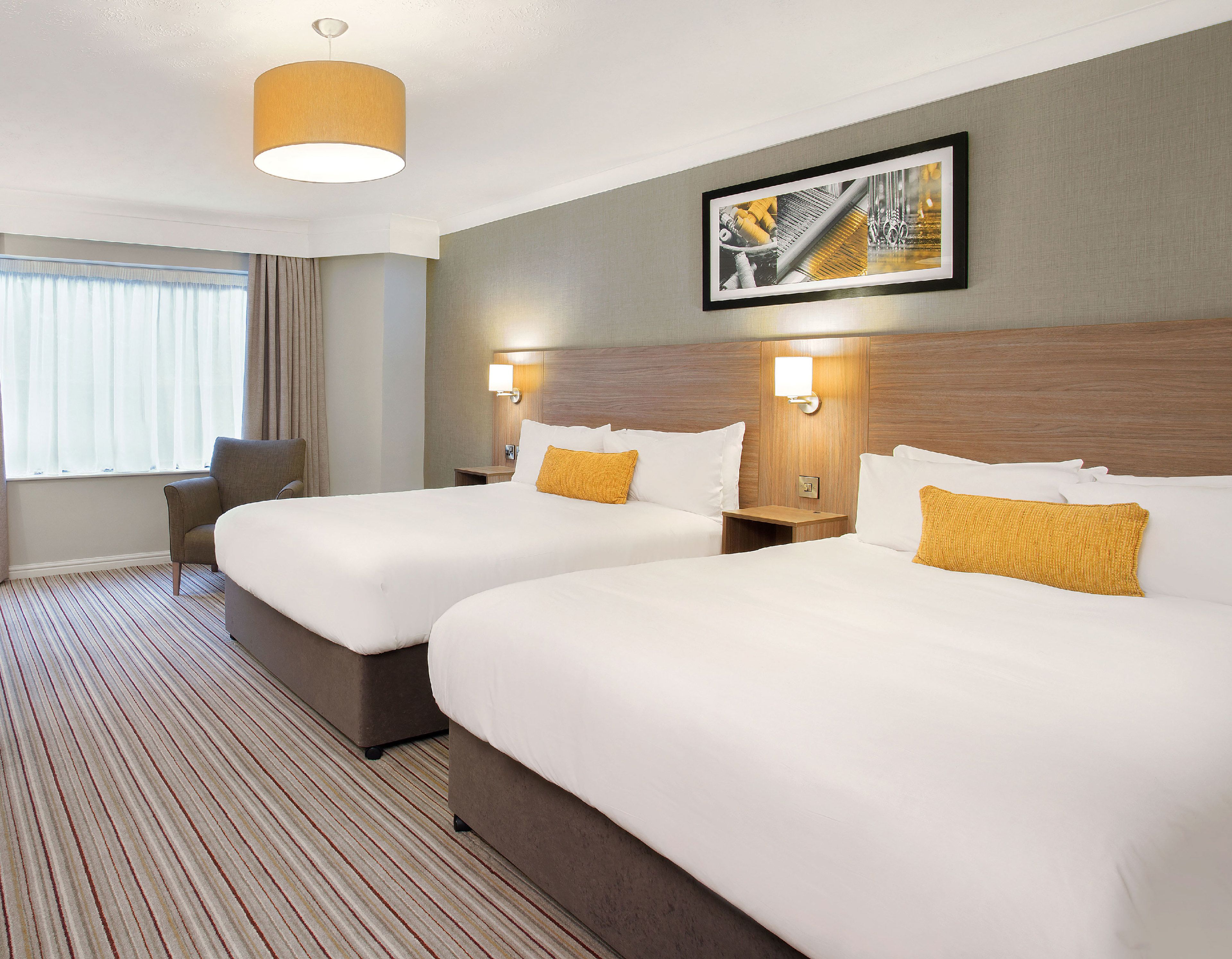 hypo-allergenic bedding, in-room safe, desk, laptop workspace