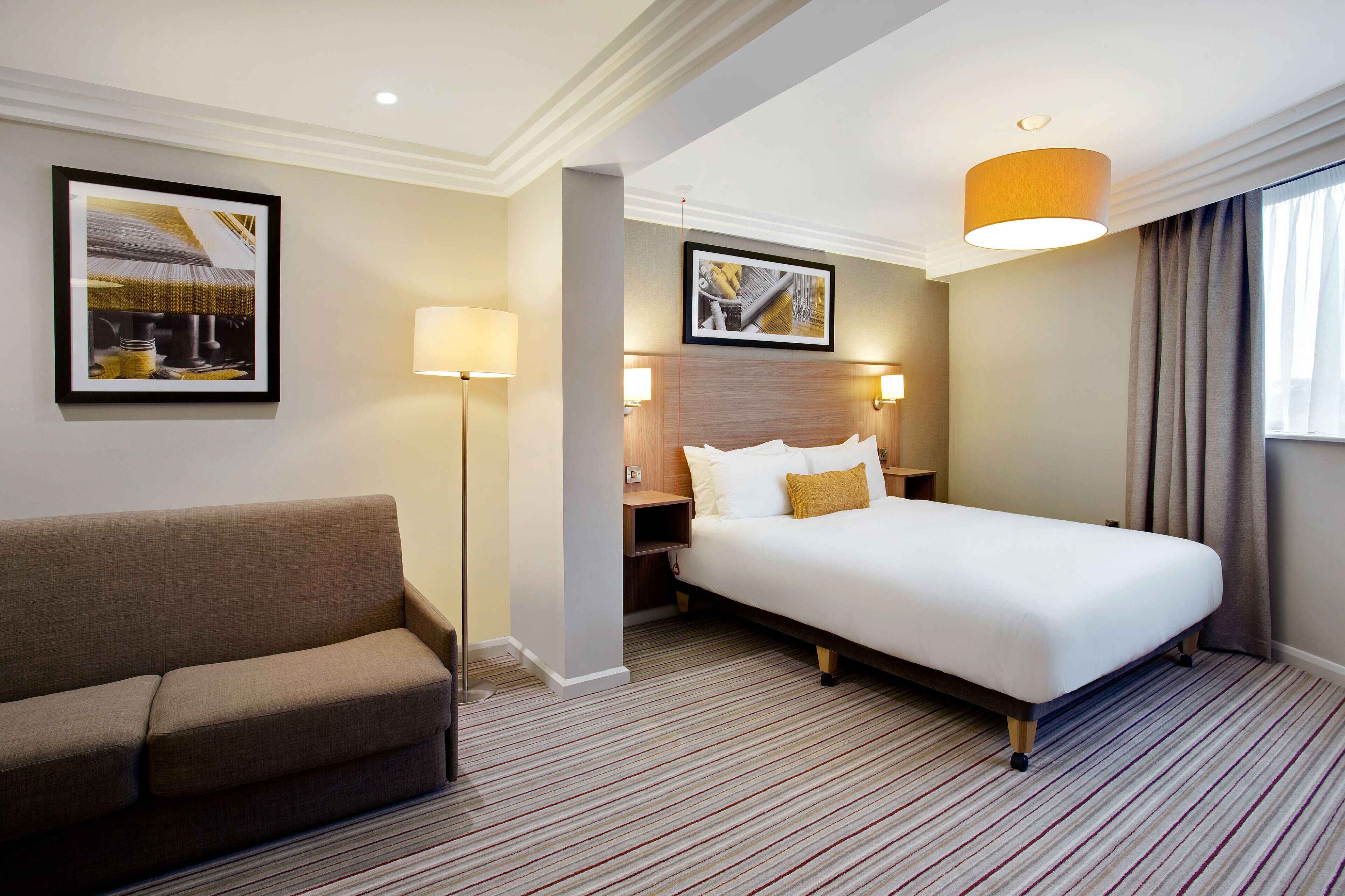 hypo-allergenic bedding, in-room safe, desk, laptop workspace