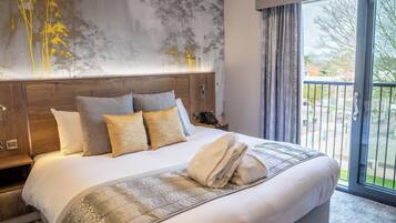 Cofres nos quartos, individualmente decorados