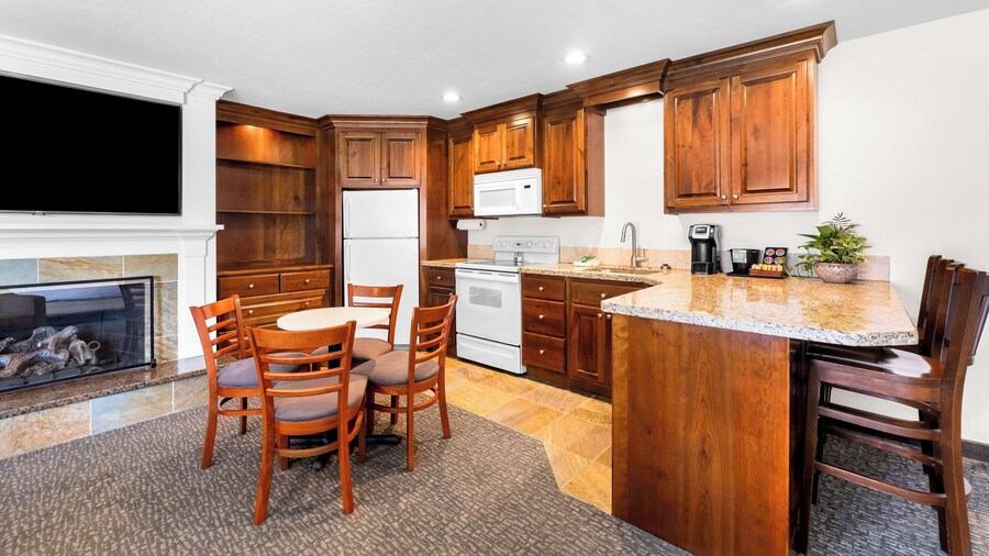 Best Western Driftwood Inn