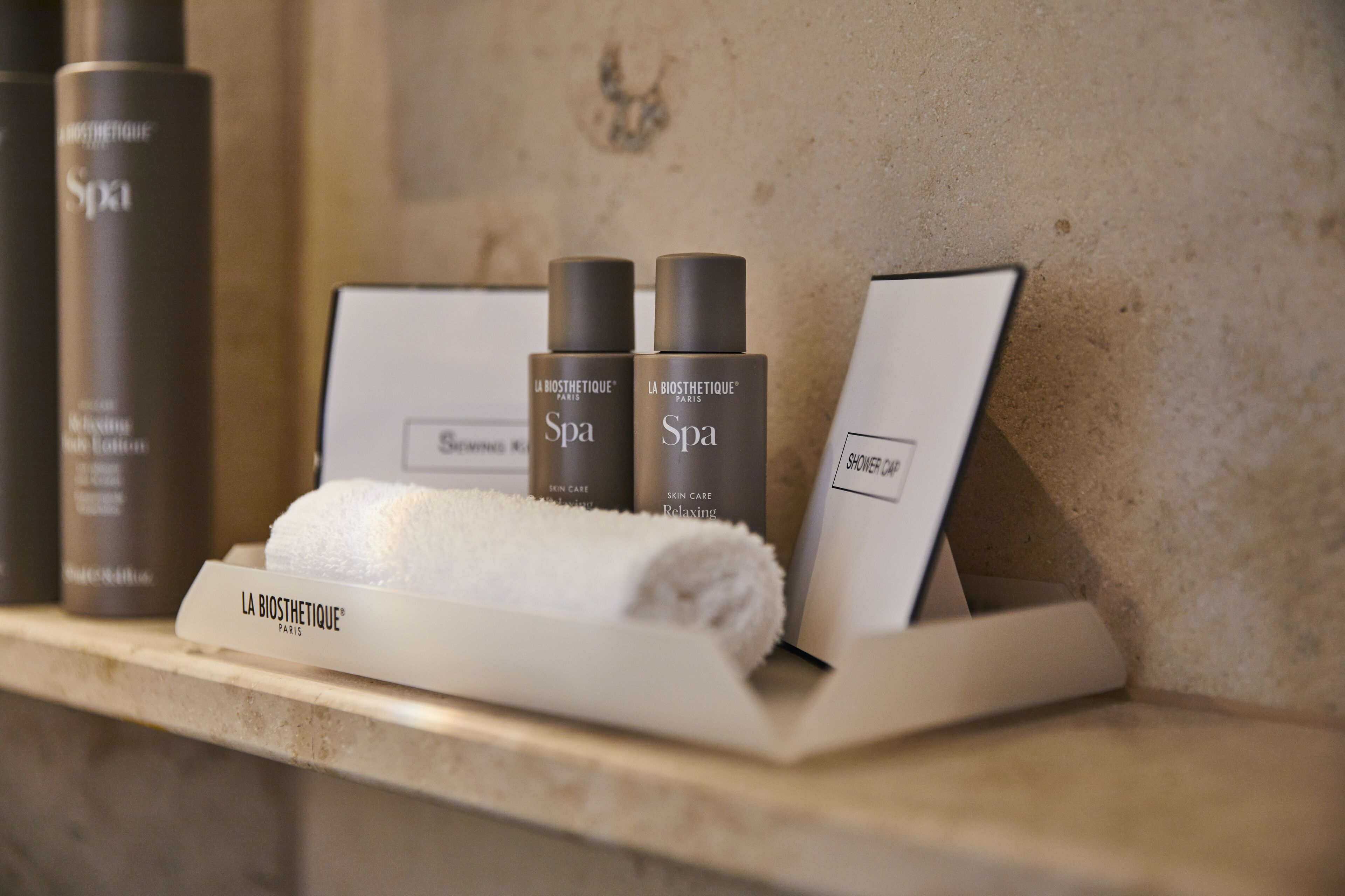 deluxe room, 1 queen bed | bathroom | shower, hair dryer, bathrobes, slippers