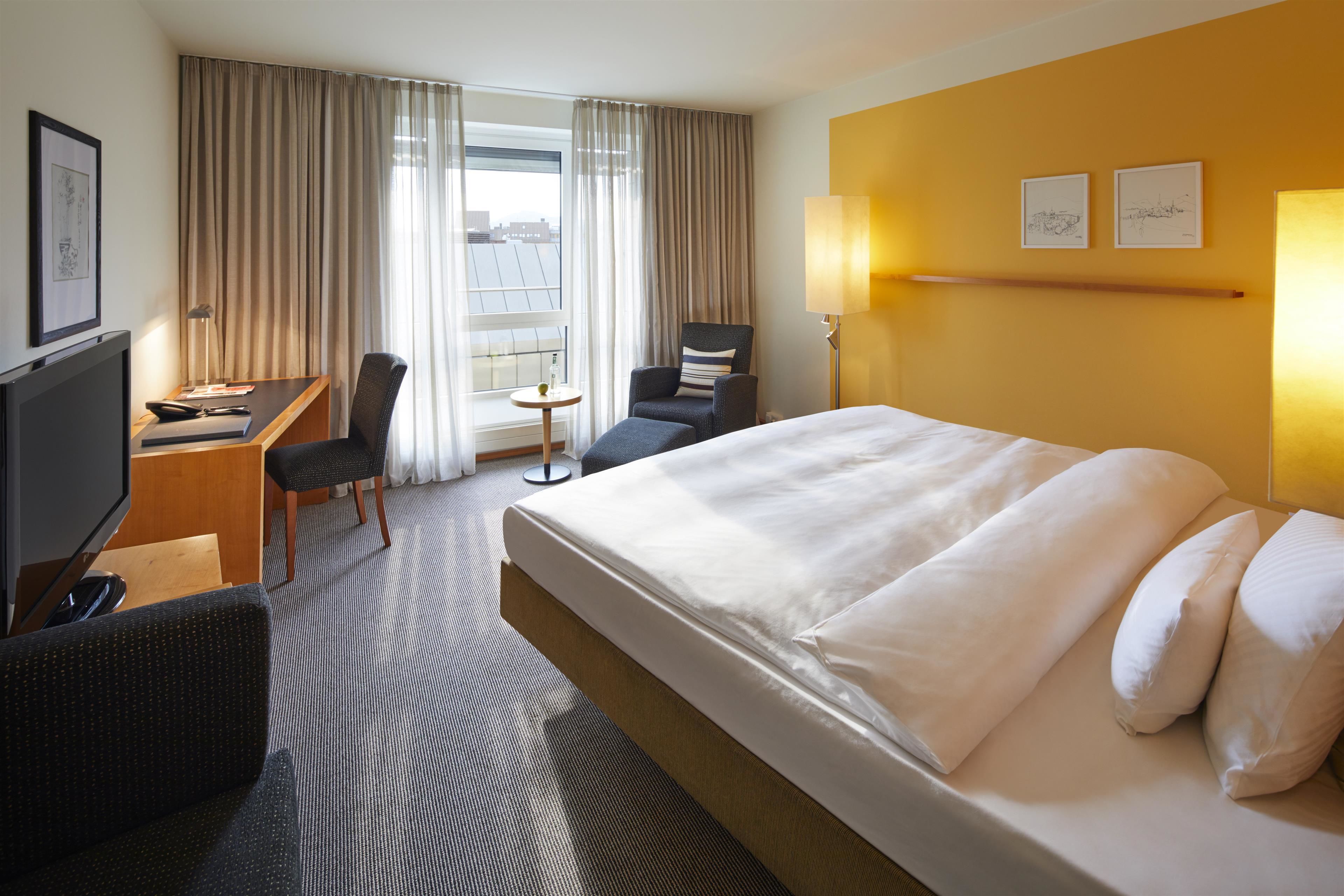 Minibar, in-room safe, desk, soundproofing