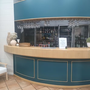 Bar (in der Unterkunft)