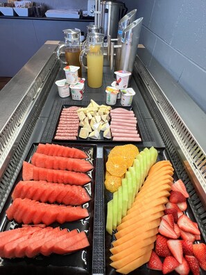 Petit déjeuner continental compris tous les jours