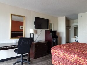 Standard Room, 2 Double Beds, Non Smoking | Desk, free cribs/infant beds, rollaway beds, free WiFi