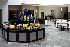 Desayuno buffet incluido todos los días