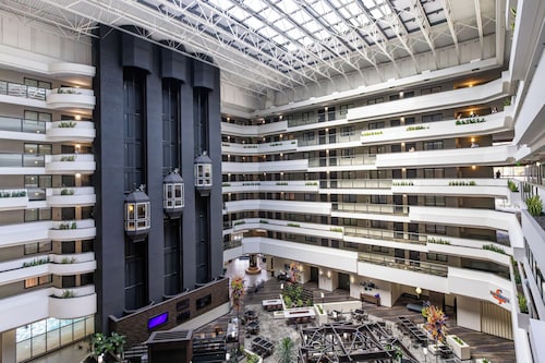 Embassy Suites by Hilton Los Angeles International Airport North