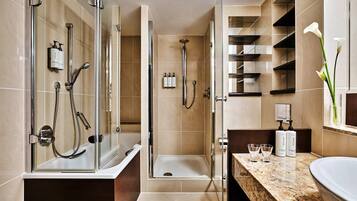 Rainfall showerhead, free toiletries, hair dryer, bathrobes