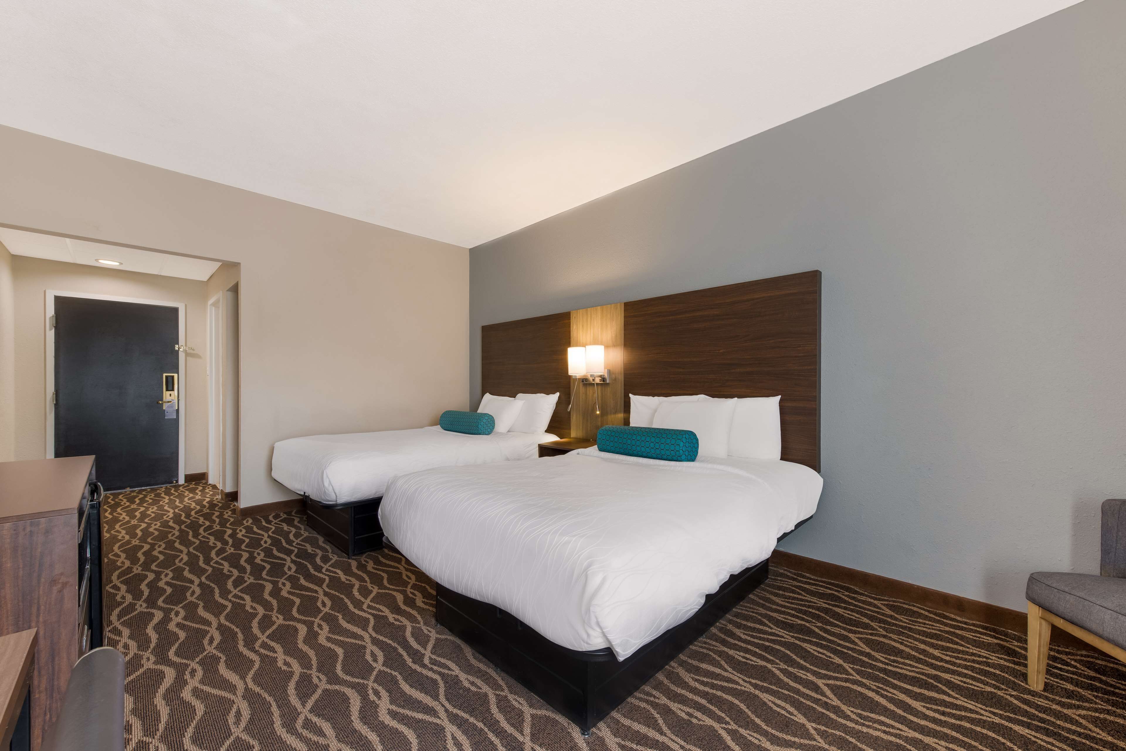 standard room, 2 double beds, non smoking, refrigerator & microwave | desk, laptop workspace, blackout curtains, iron/ironing board