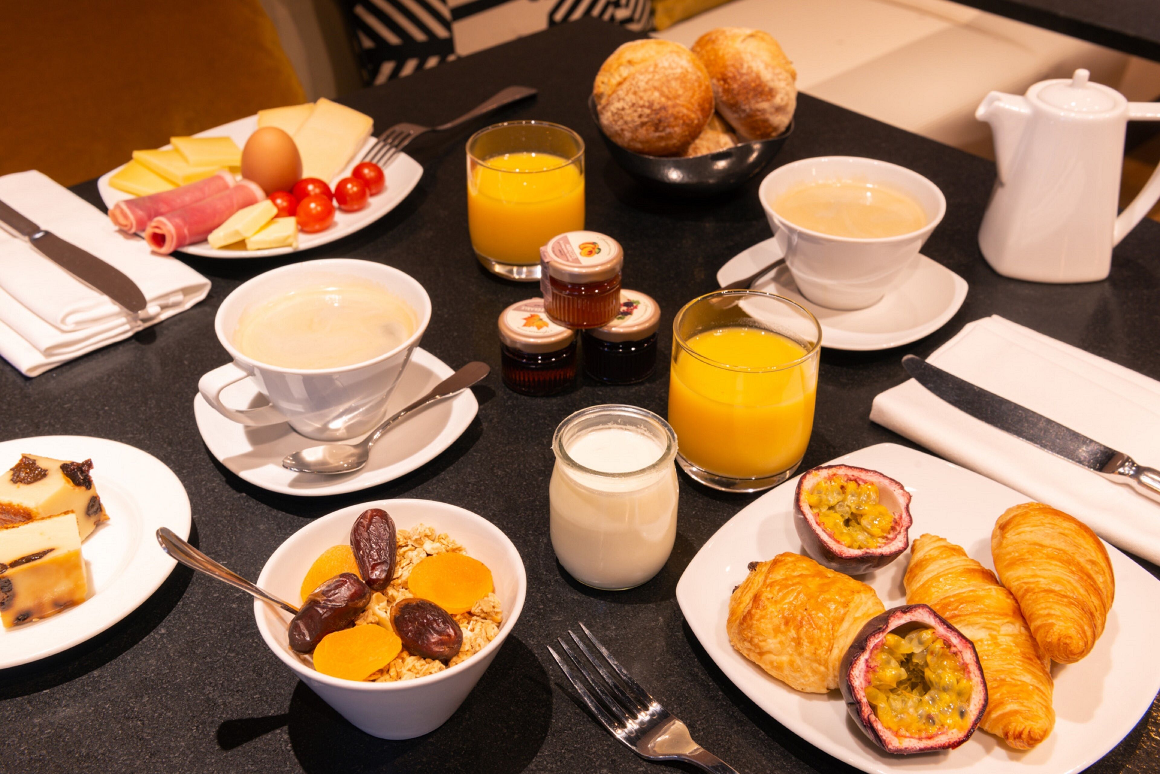 daily buffet breakfast (eur 19 per person)