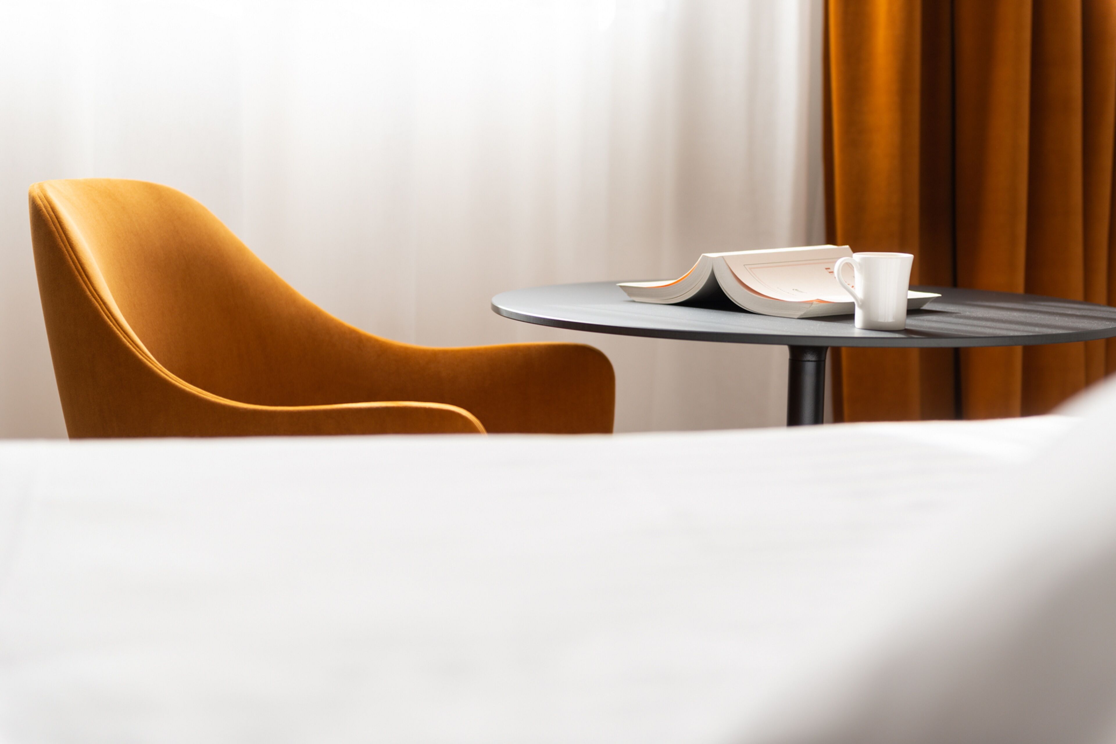 premium bedding, in-room safe, desk, laptop workspace