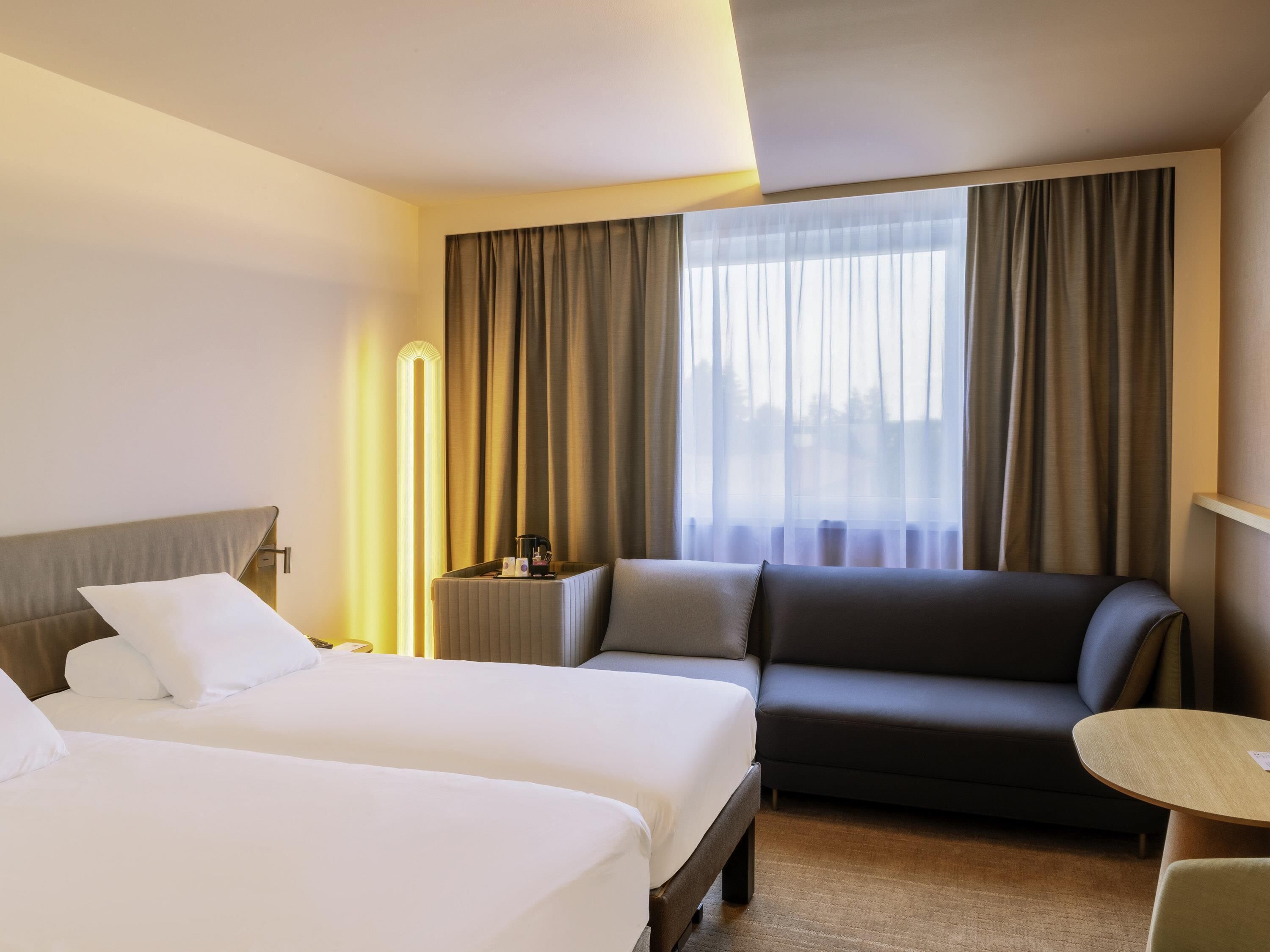superior room, 2 single beds | premium bedding, in-room safe, desk, laptop workspace