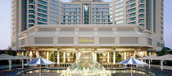 Hilton East Brunswick Hotel & Executive Meeting Center