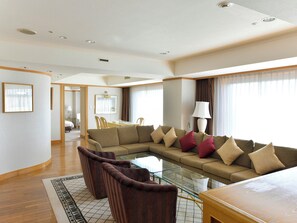 Suite | Area soggiorno | TV