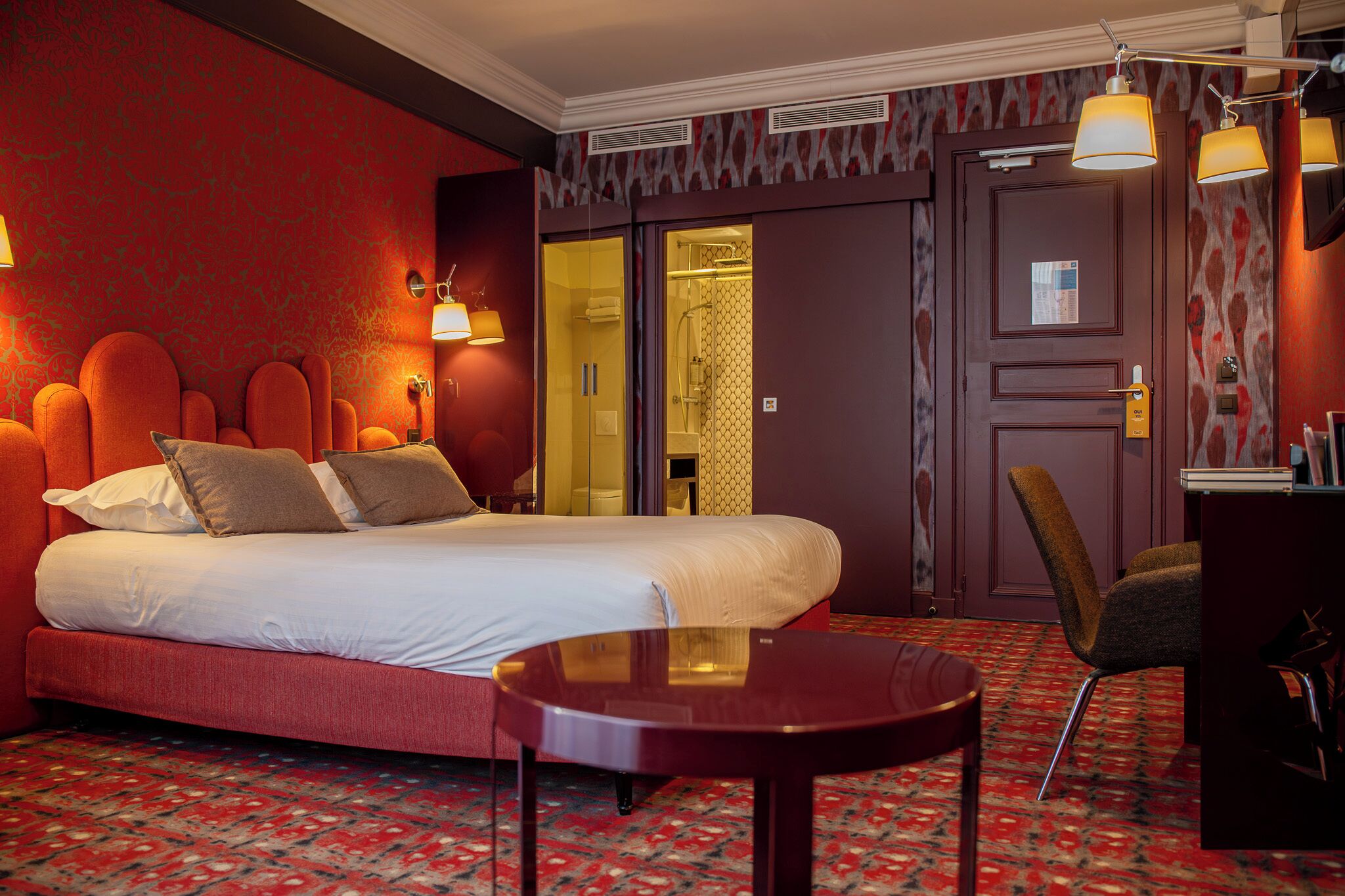 Classic Room | Premium bedding, minibar, in-room safe, desk