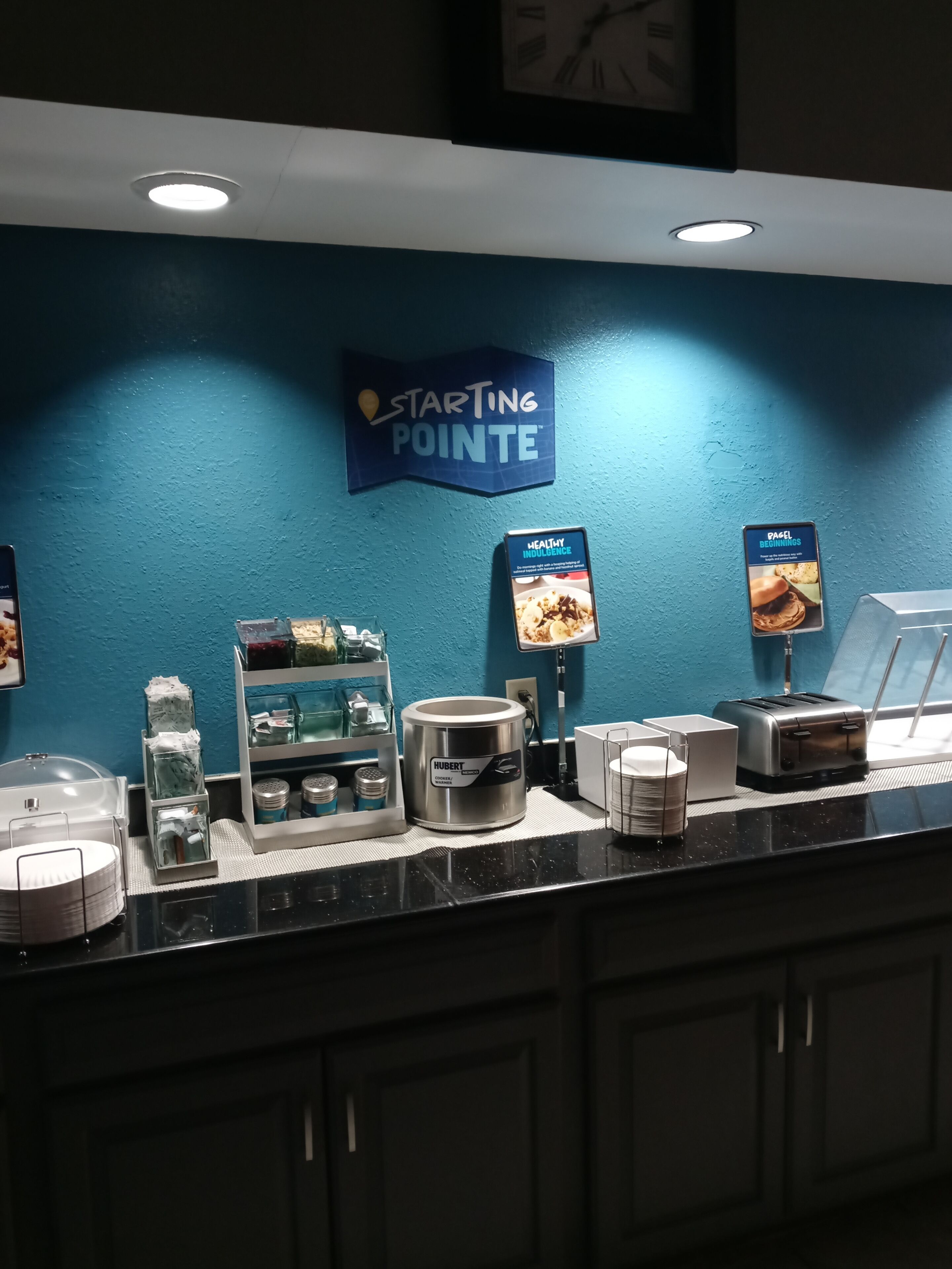 Free daily continental breakfast