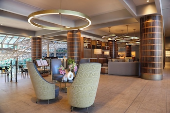 Crowne Plaza Atlanta Perimeter at Ravinia by IHG