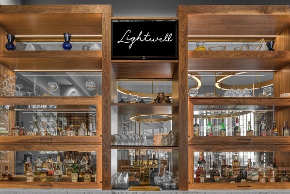 Bar (en el alojamiento)