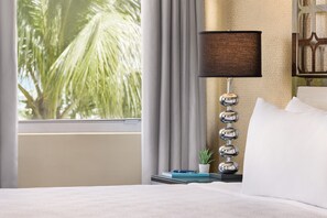1 bedroom, minibar, in-room safe, desk