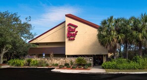 Exterior - Red Roof Inn Jacksonville Airport (Jacksonville)