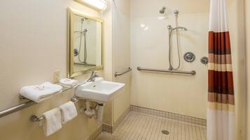 Standard Room, 1 King Bed, Accessible, Non Smoking (Roll-In Shower) | Bathroom | Free toiletries, towels