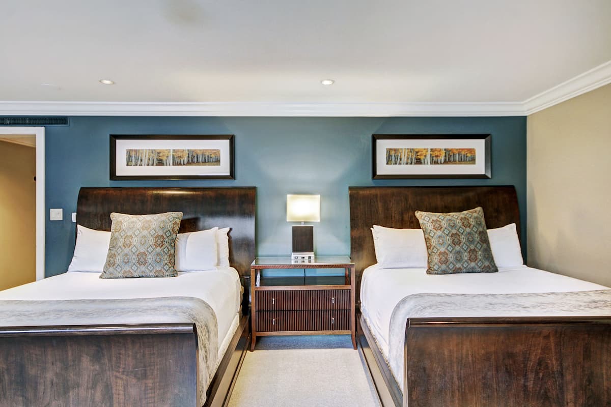 Luxury Room, 2 Queen Beds | Premium bedding, in-room safe, laptop workspace, iron/ironing board